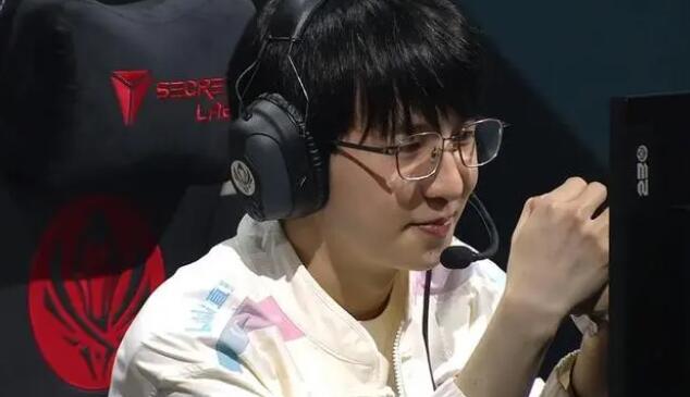 JackeyLove为什么退出亚运会